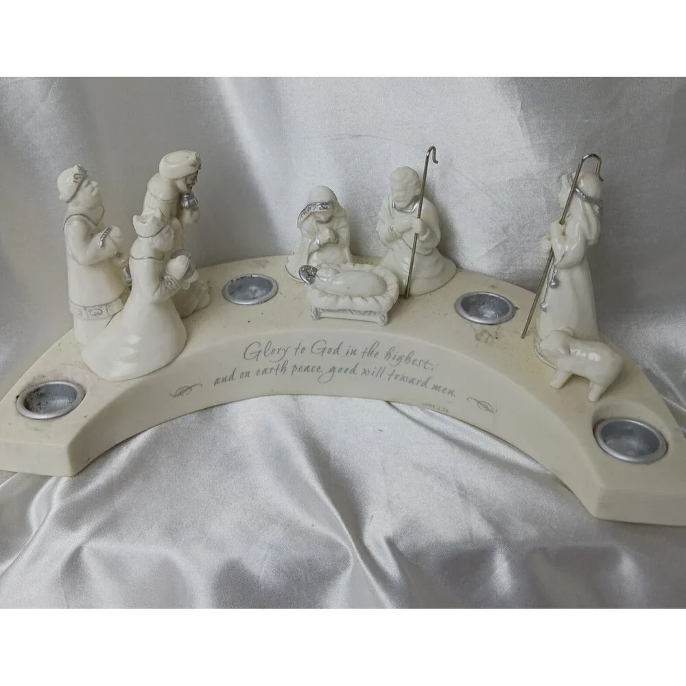 O Come, Emmanuel Nativity 2004 Hallmark Keepsake Advent ~ Candle Holder ~ w/ Box